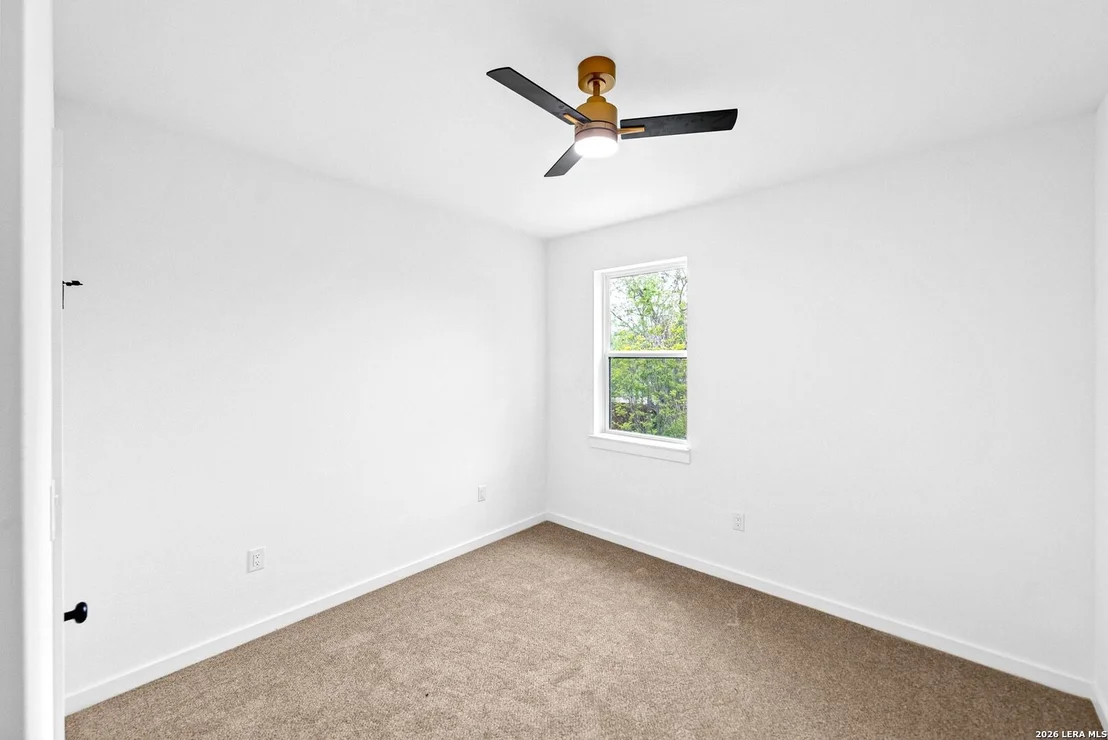 Photo of 110 San Antonio Blvd