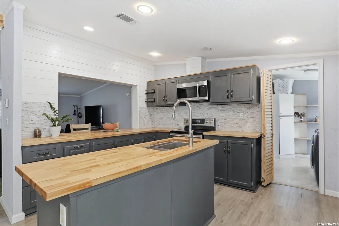 Photo of 113 County Road 5631