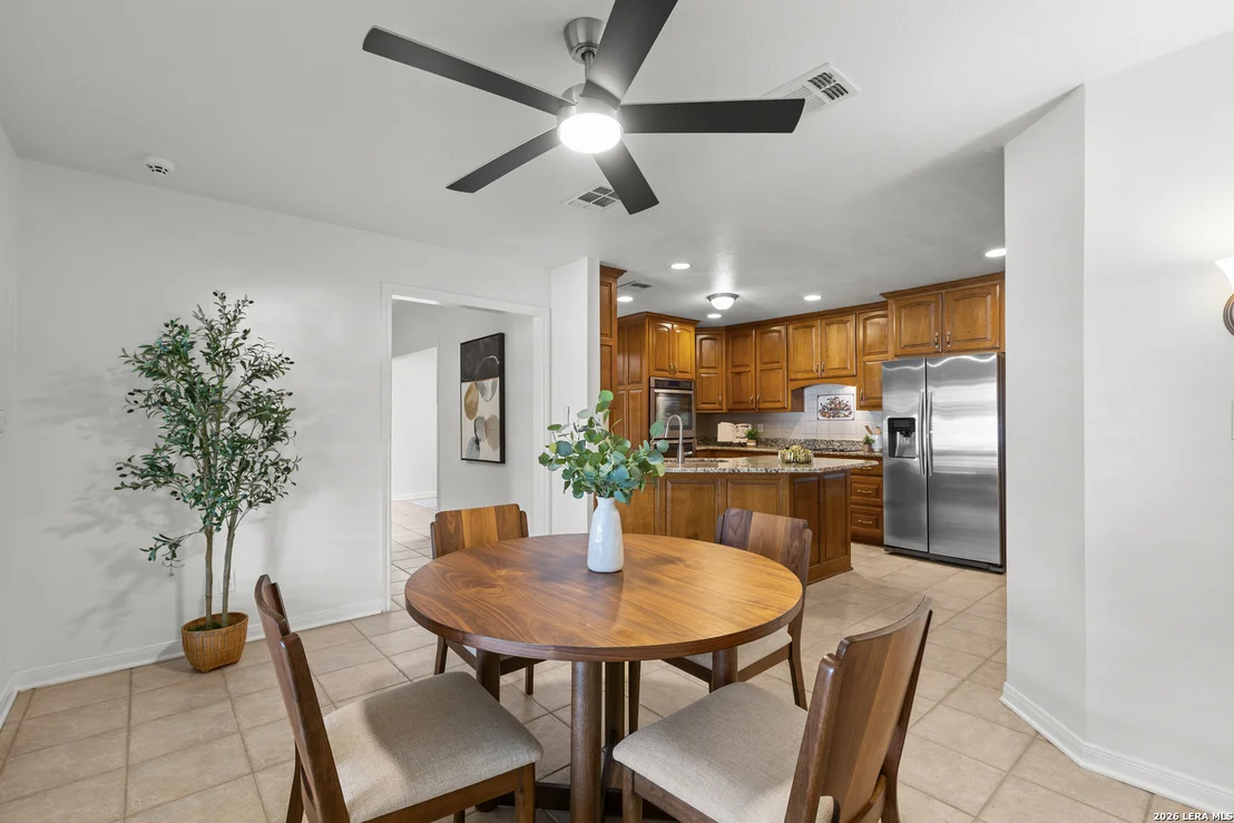 Photo of 6119 CRESCENT FLS