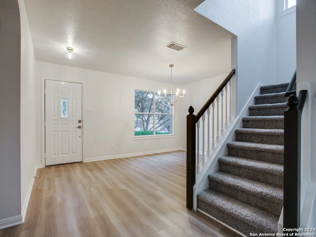 Photo of 4718 Birch Grove