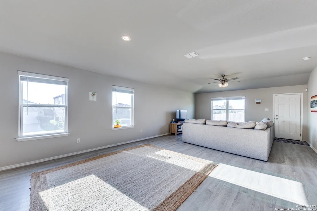 Photo of 9006 GIBBONS TRCE