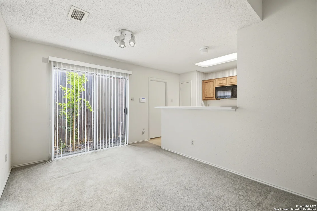 Photo of 6423 Indian Run