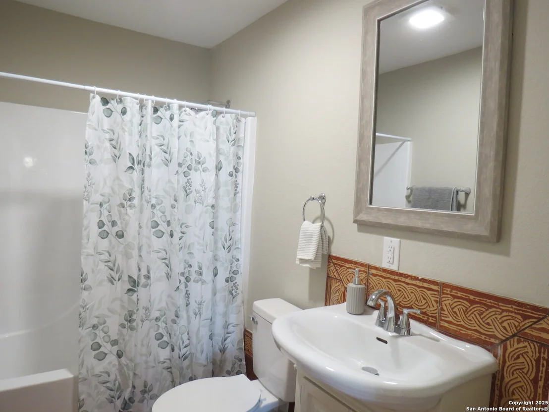 Photo of 226 River Bluff