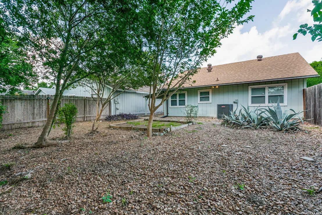 Photo of 9848 Meadow Way