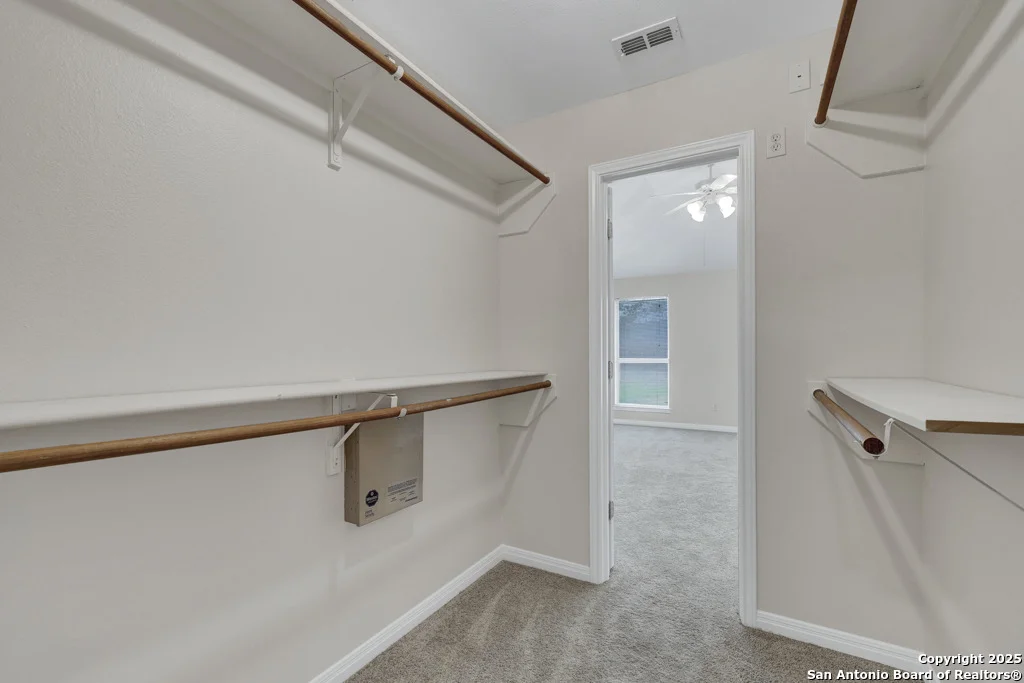 Photo of 461 WALNUT HEIGHTS BLVD