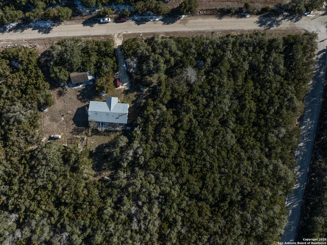 Photo of 108 LIVE OAK PASS