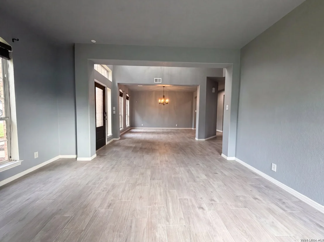 Photo of 902 La Cascada