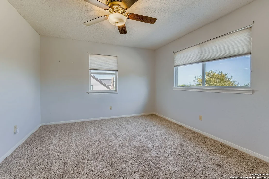Photo of 6606 Laurel Hill