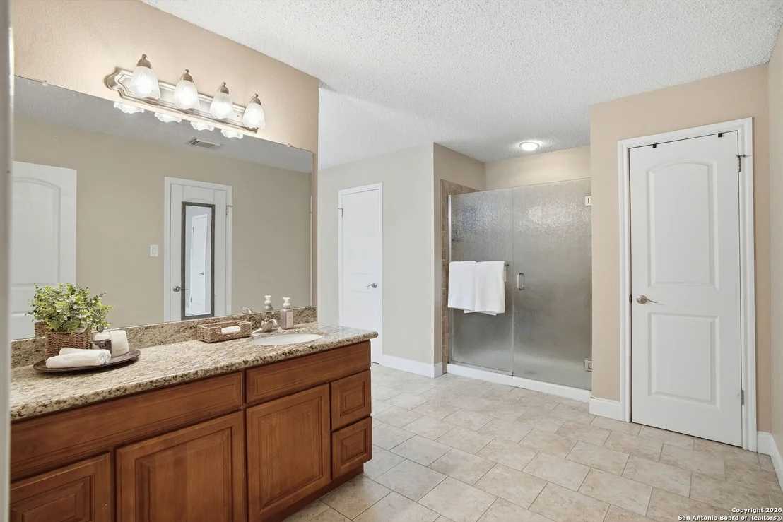 Photo of 3217 Rosewell