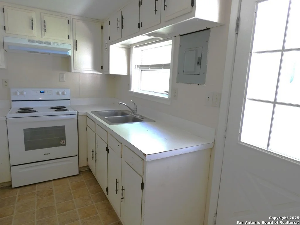 Photo of 1411 Retama