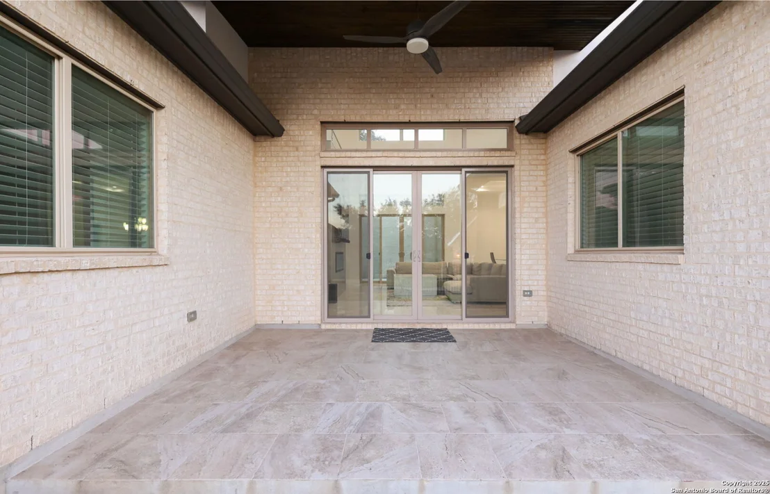 Photo of 28 BURNHAM GLN