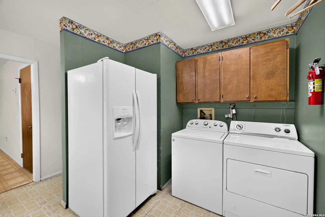 Photo of 555 Dawnview