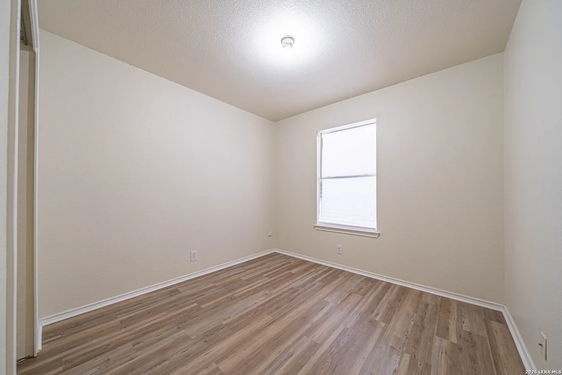 Photo of 8414 Whitebrush