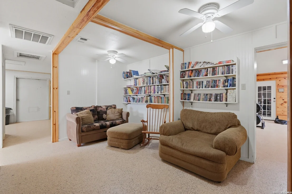 Photo of 185 MITCHELL DR