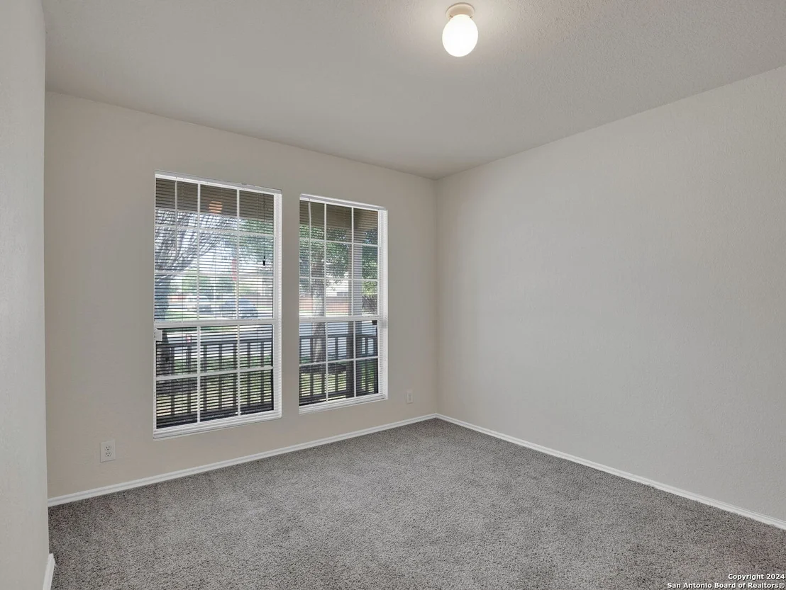 Photo of 2602 SKYBOUND