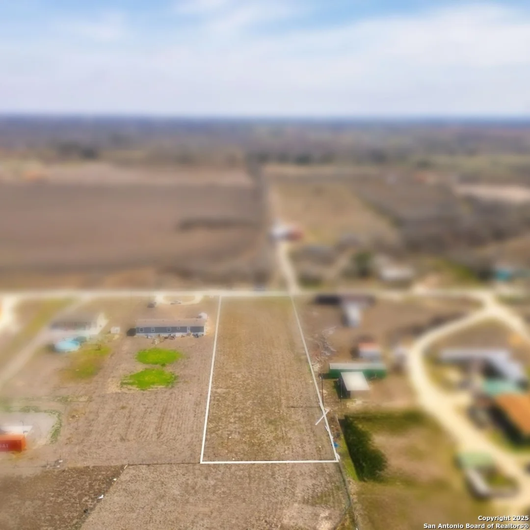 Photo of 561 County Road 5715