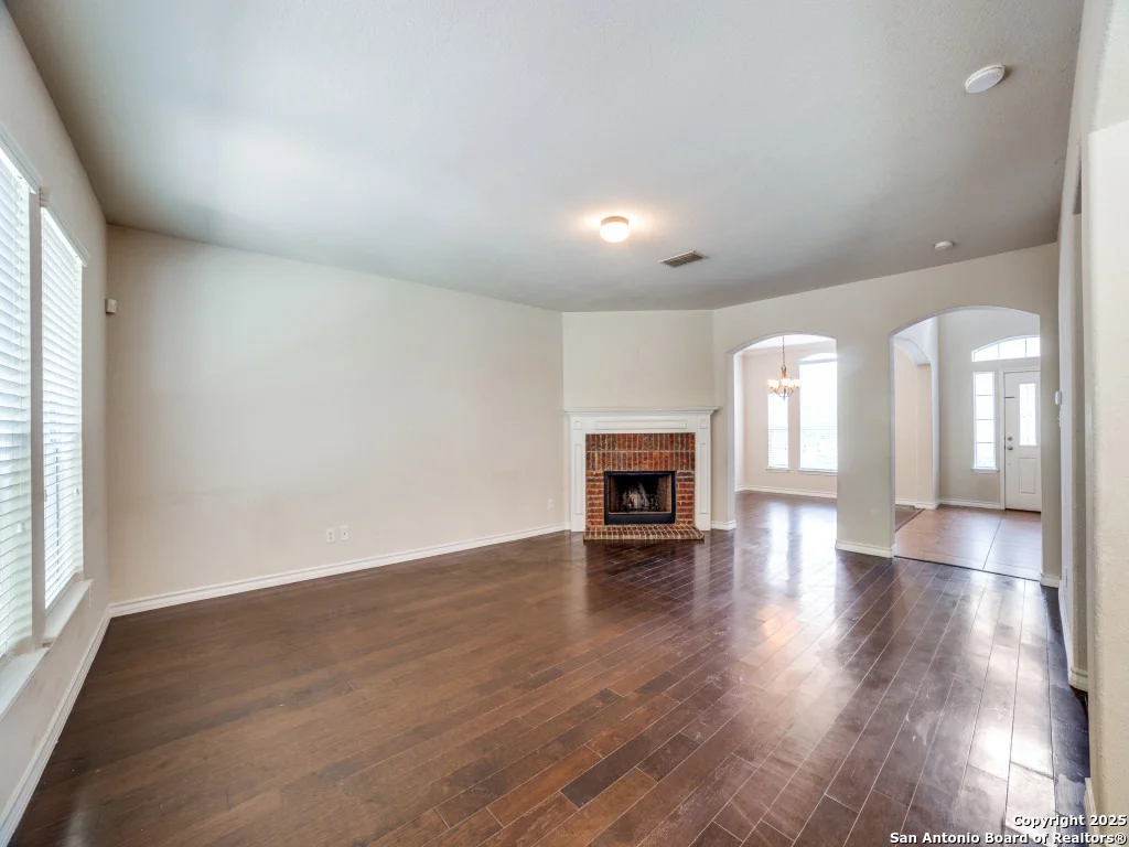 Photo of 7618 Mission Point