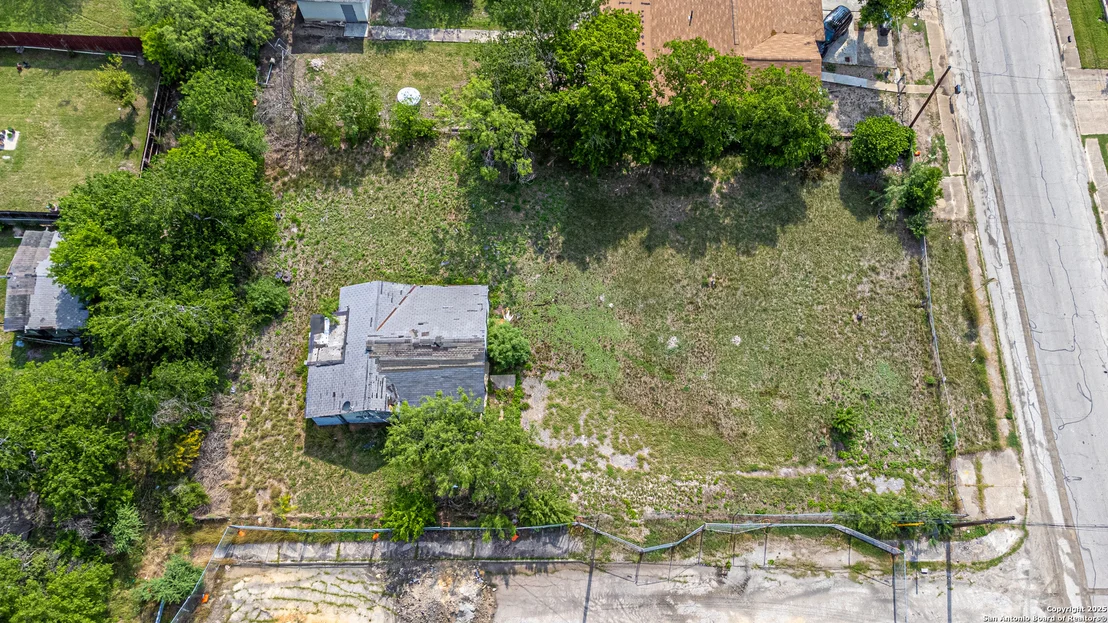 Photo of 239 McCauley Blvd