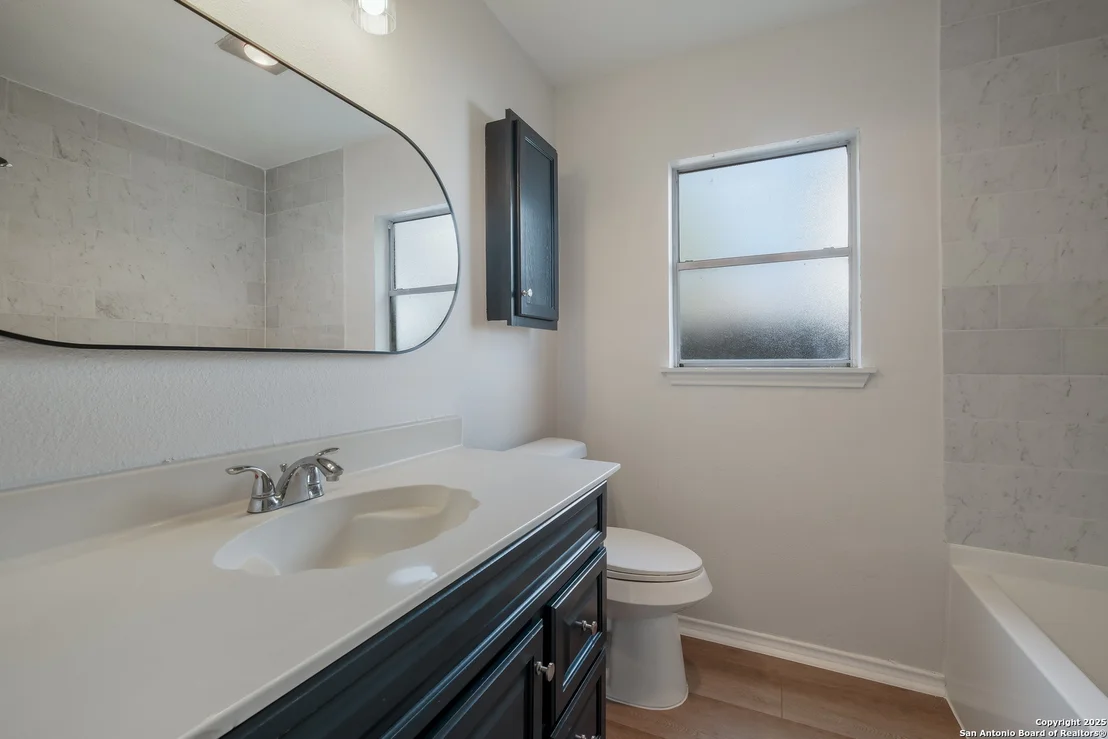 Photo of 9455 Greens Pt