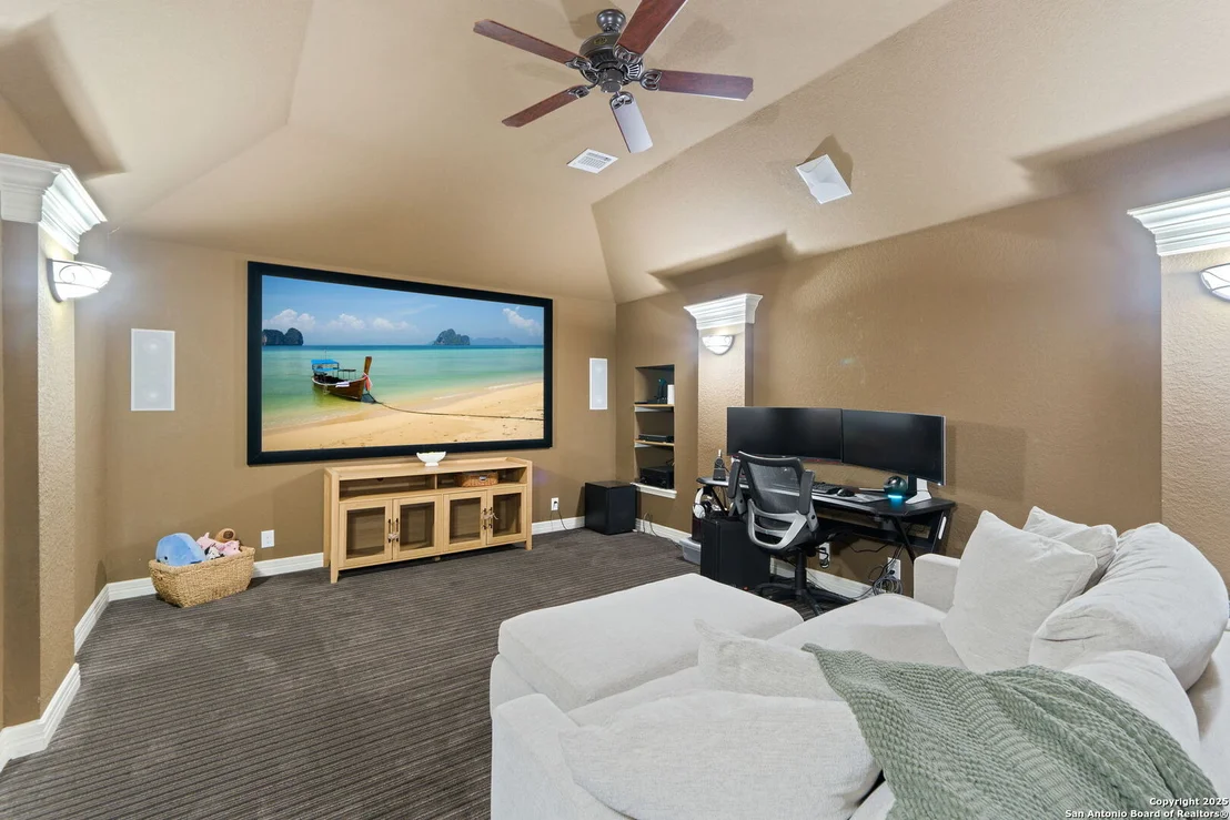Photo of 24131 Canyon Row