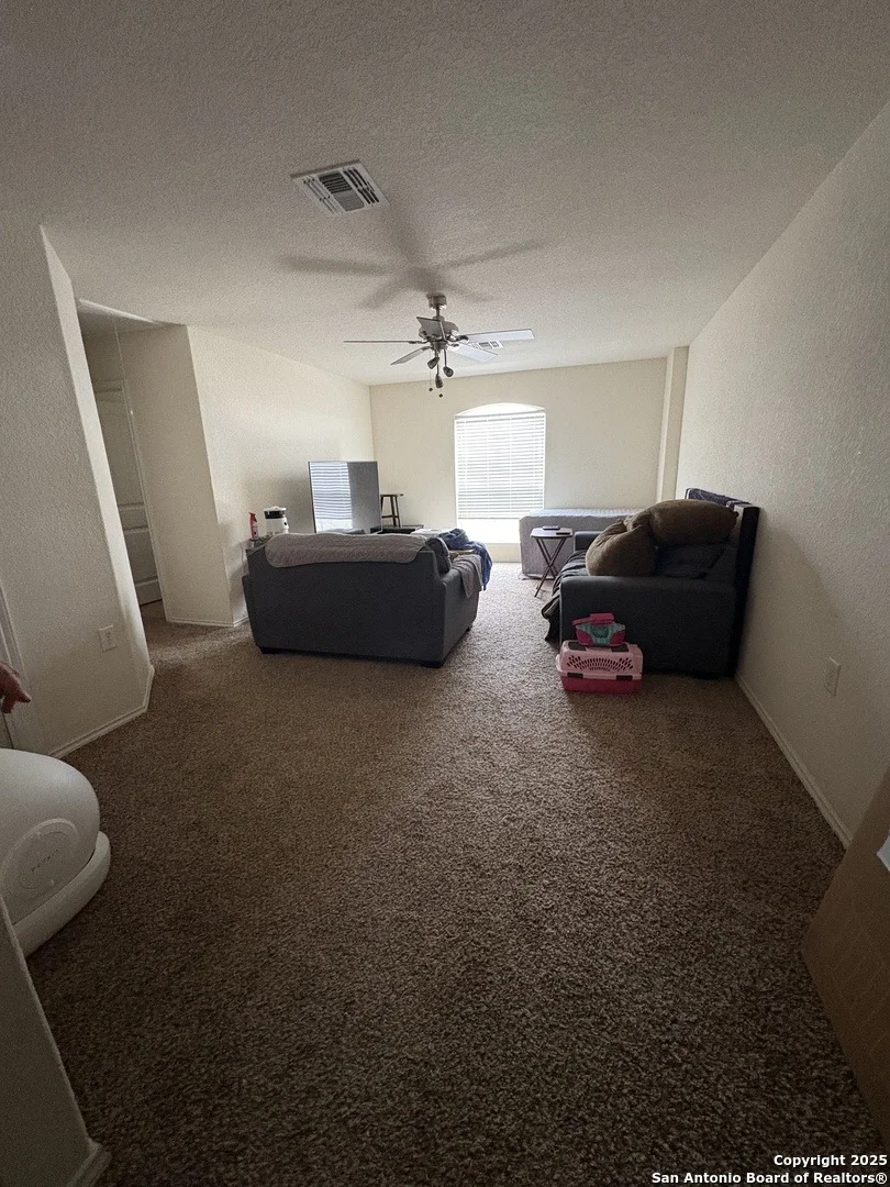Photo of 714 Halogen Way