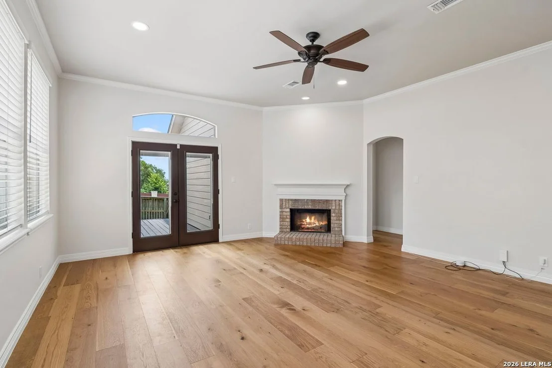 Photo of 24934 CRESCENT TRCE
