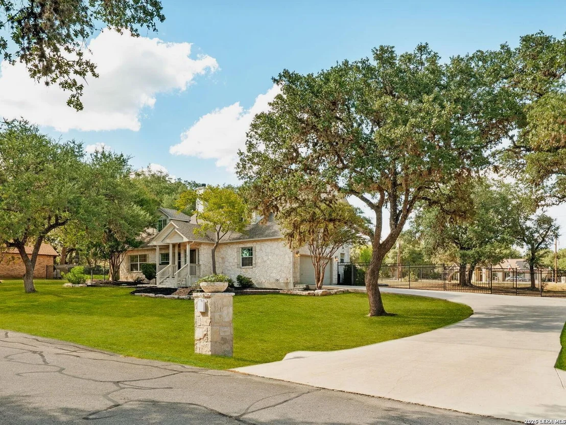 Photo of 8727 Paseo Oaks