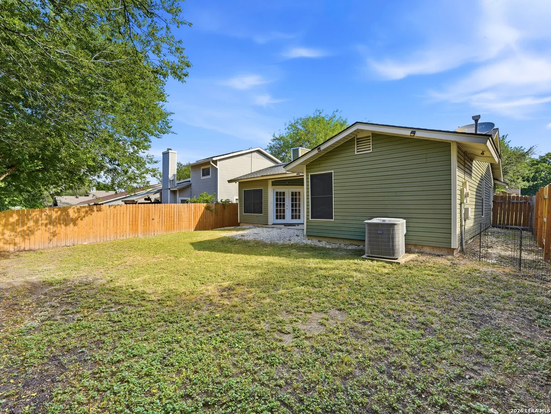Photo of 7914 WAYSIDE TRL