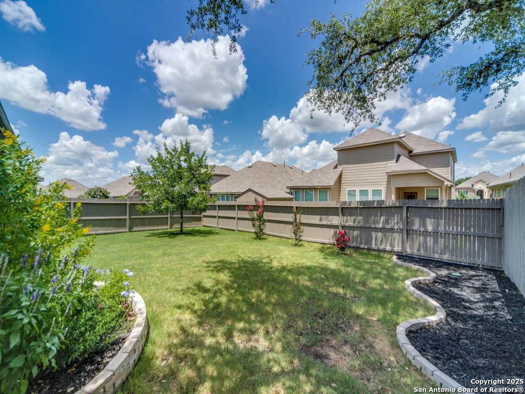 Photo of 110 Braeburn