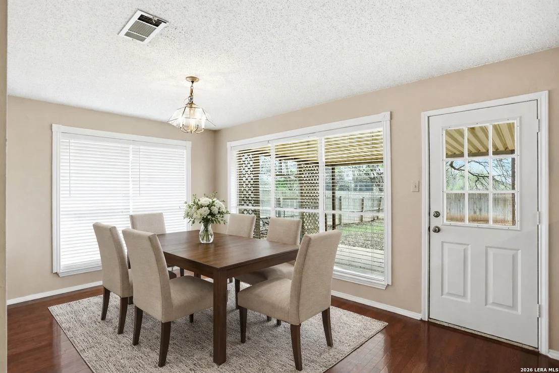 Photo of 1100 Dimrock