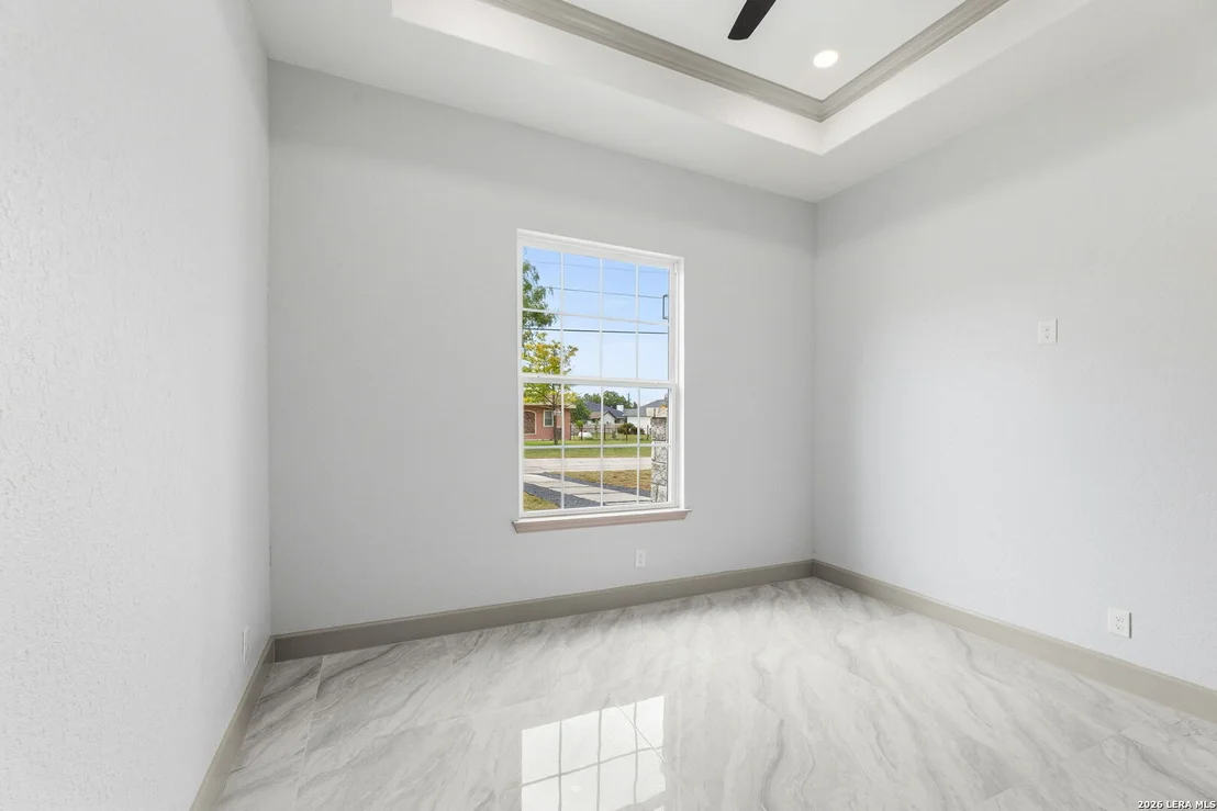 Photo of 8220 Alton Blvd