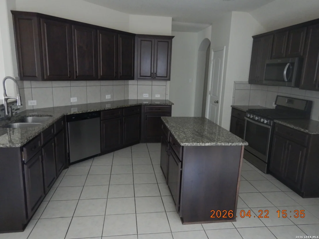 Photo of 2900 Sunridge Road