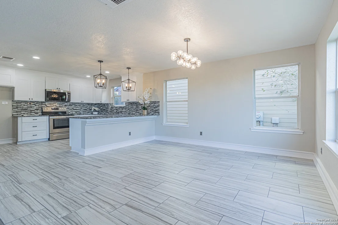 Photo of 5110 Sunview Vly