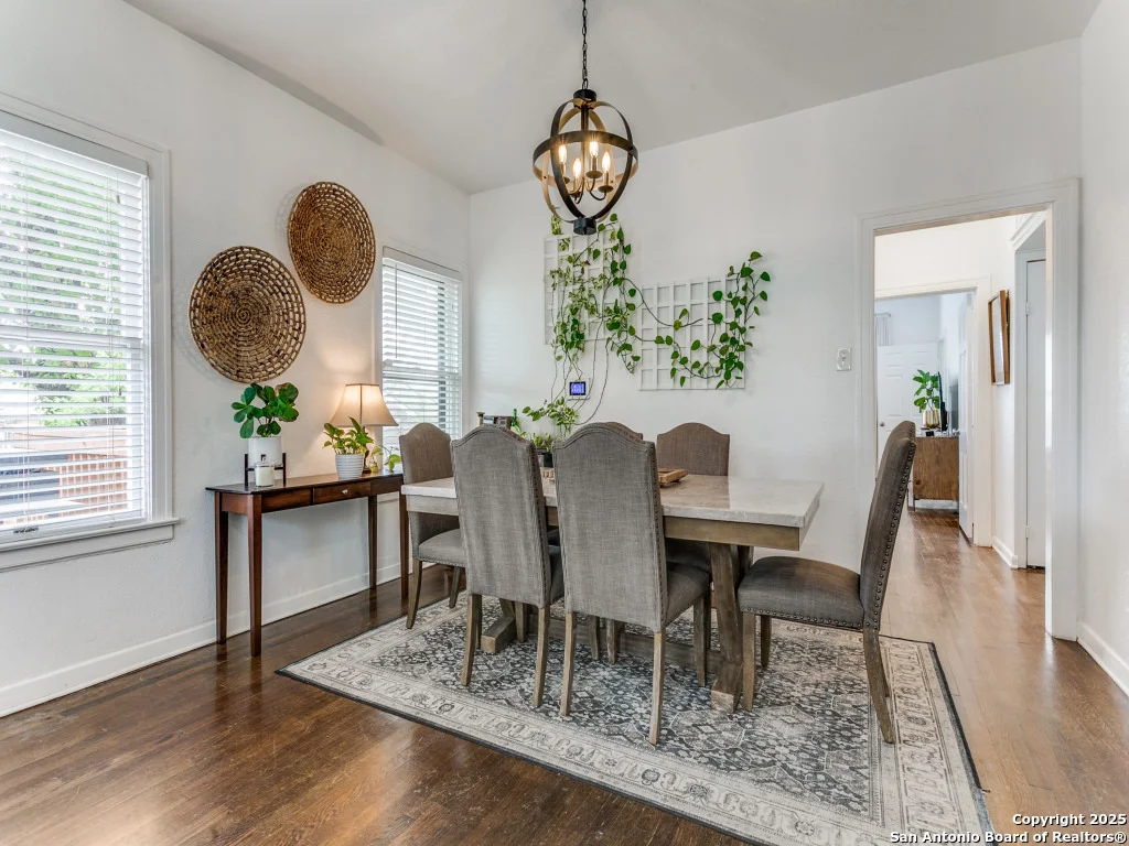 Photo of 223 Thorain