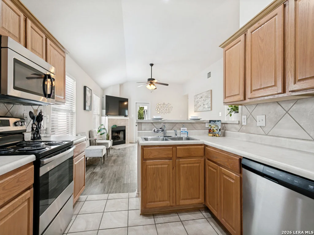 Photo of 11627 WOOD HBR