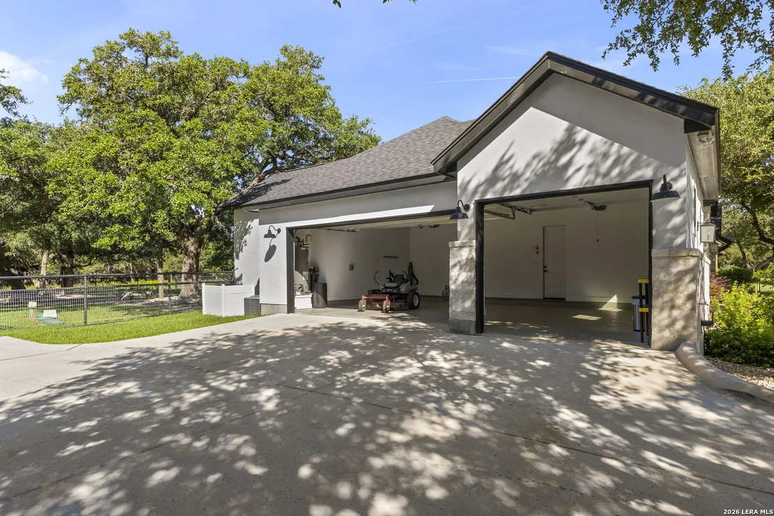 Photo of 1062 PEGASUS DR