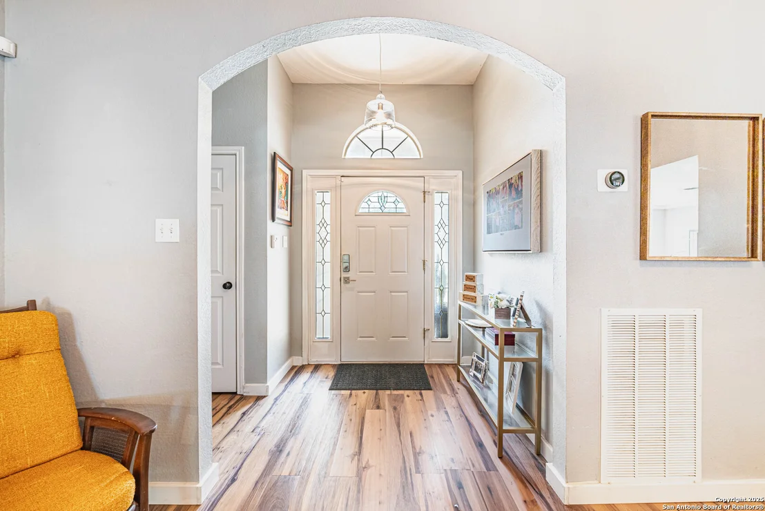 Photo of 433 Bear Gardens