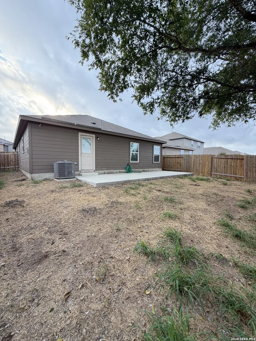 Photo of 15023 Harbor Lndg