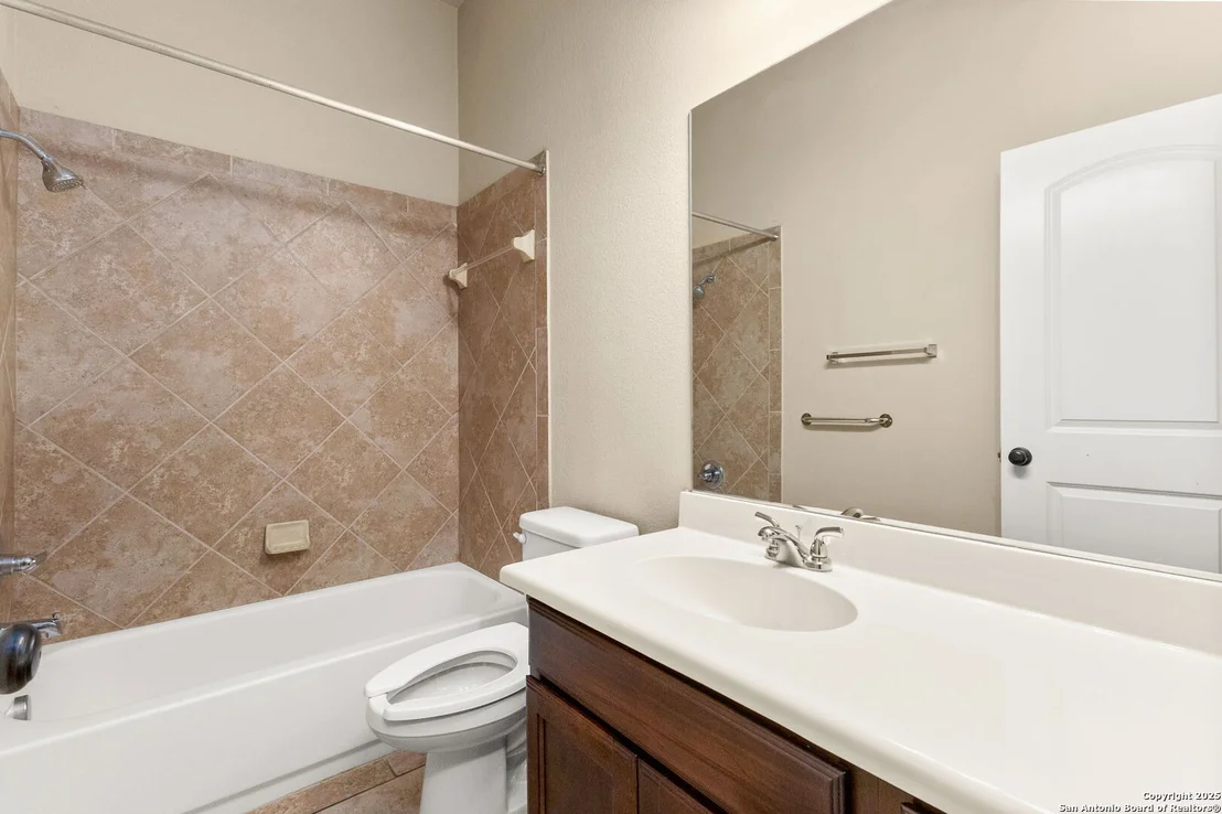 Photo of 2989 Saddlehorn