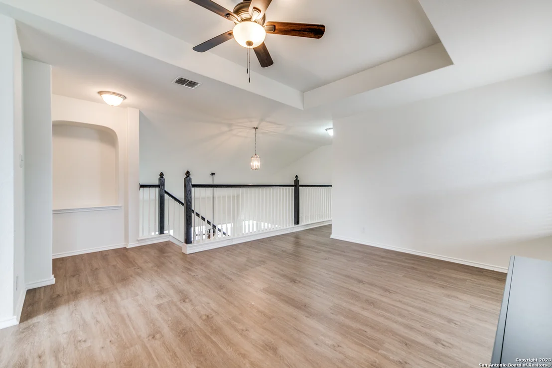 Photo of 120 JOLIE CIR