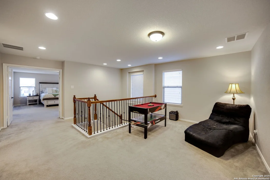 Photo of 20208 OAK PANACHE