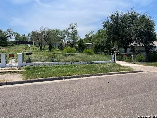 Photo of 965 Ave D