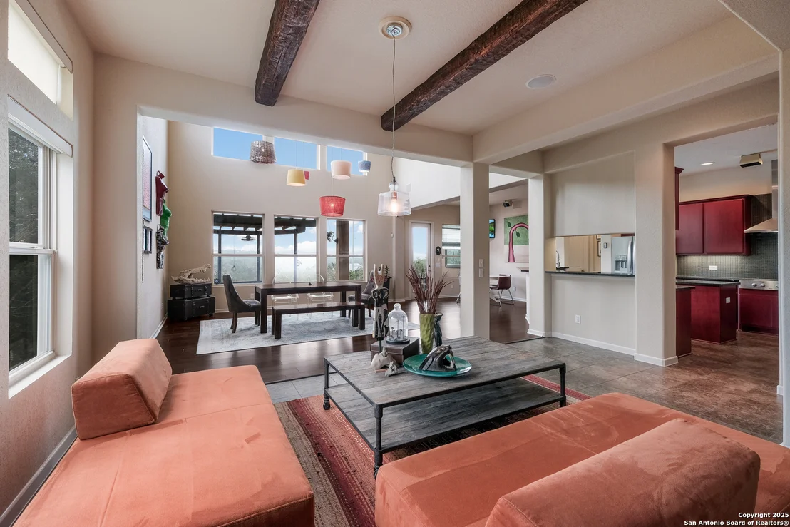 Photo of 25131 ESTANCIA CIR