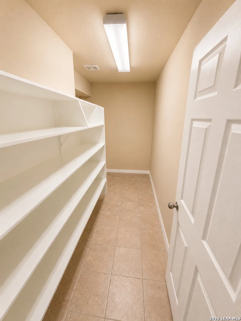 Photo of 535 DIANA DR