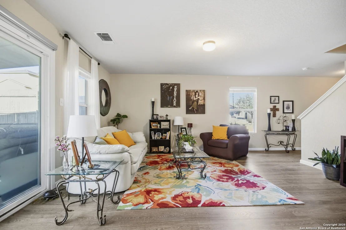 Photo of 3831 Hickory Arch