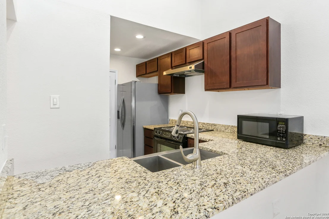 Photo of Unit 236 at 8633 Datapoint