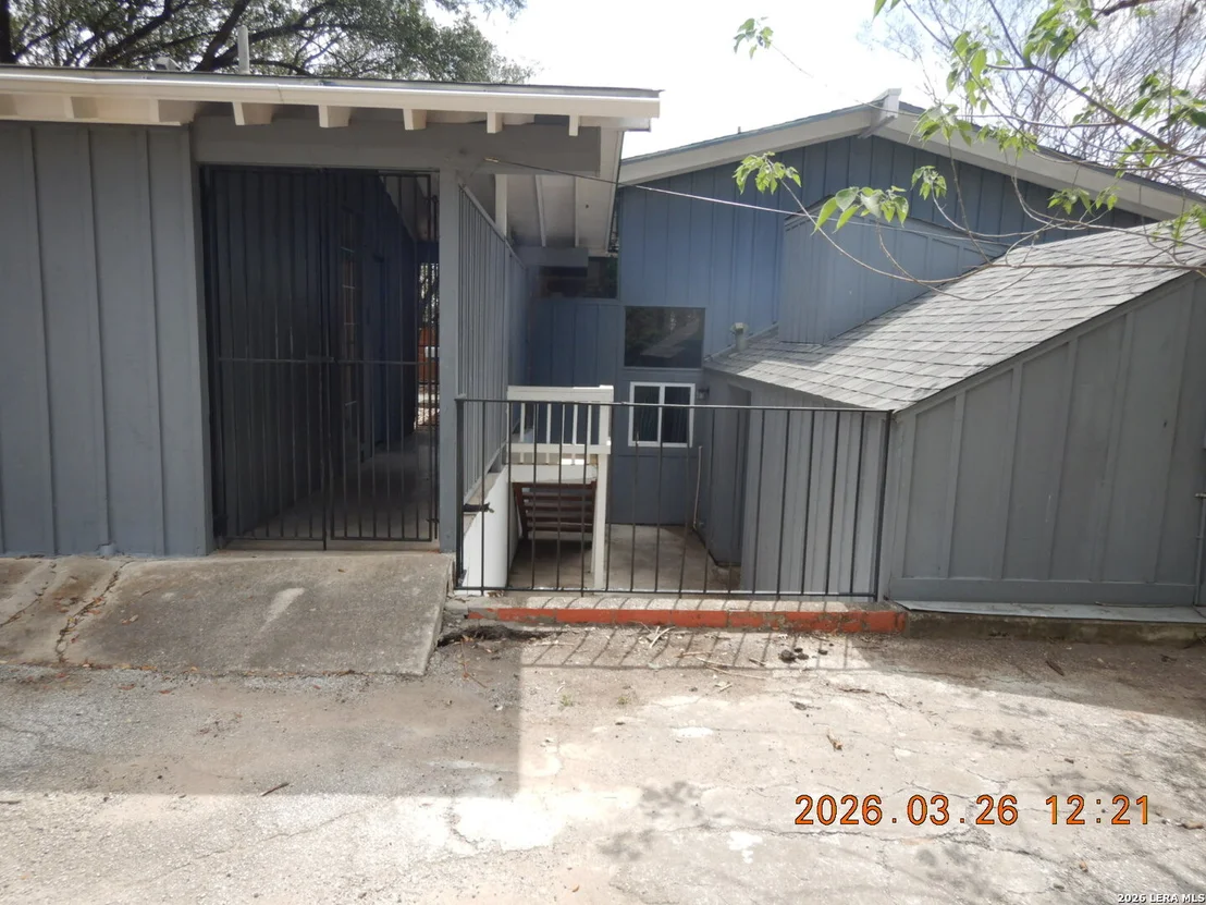 Photo of 122 Downing