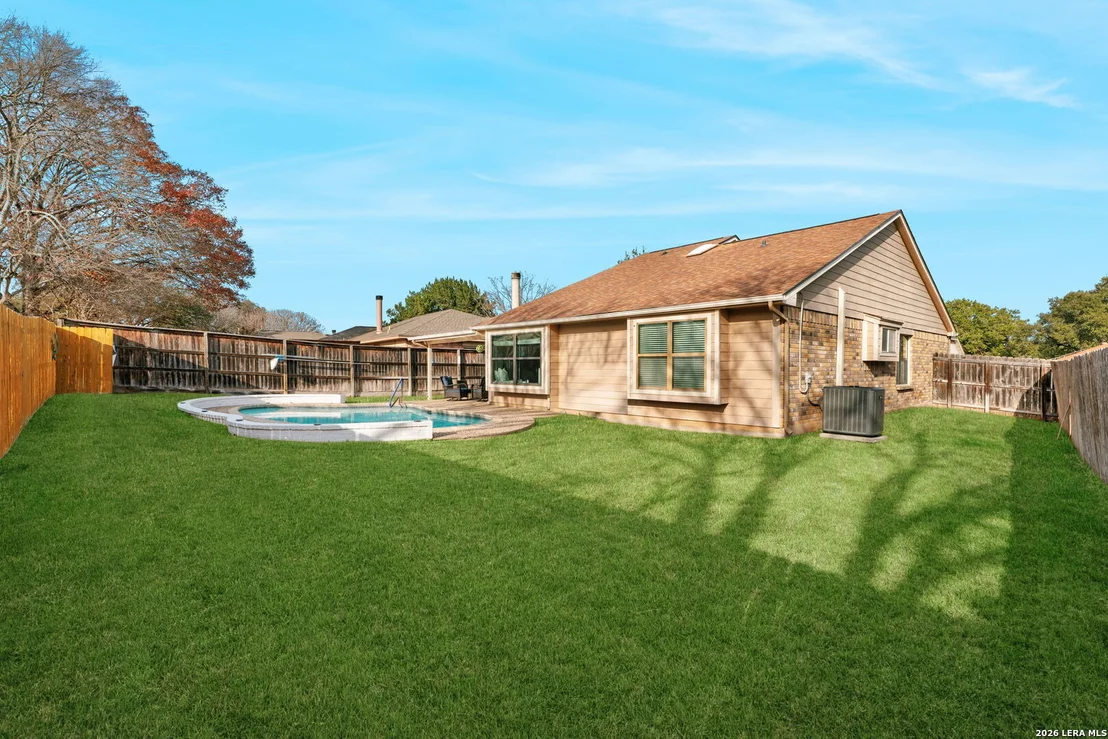 Photo of 2501 Newning