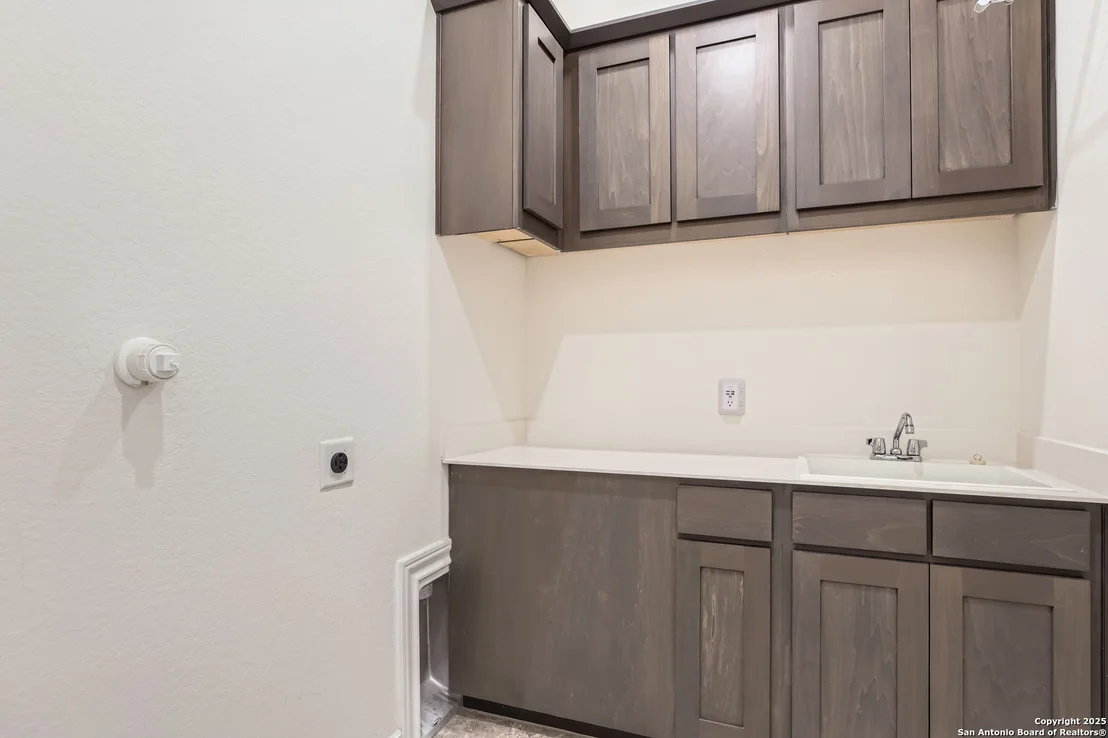 Photo of 28607 Bull Gate