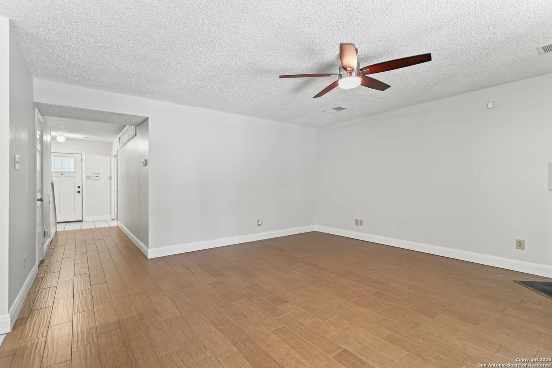 Photo of 13410 forum